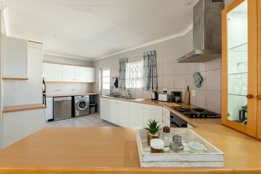 3 Bedroom Property for Sale in Myburgh Park Western Cape